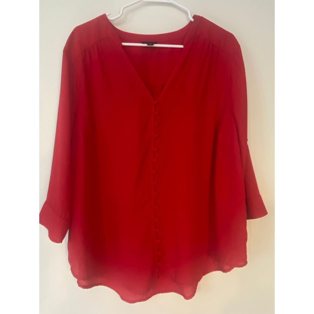 Torrid Womens Red V-Neck Roll Tab Sleeve Button Front Blouse Top Size 1 or 1X